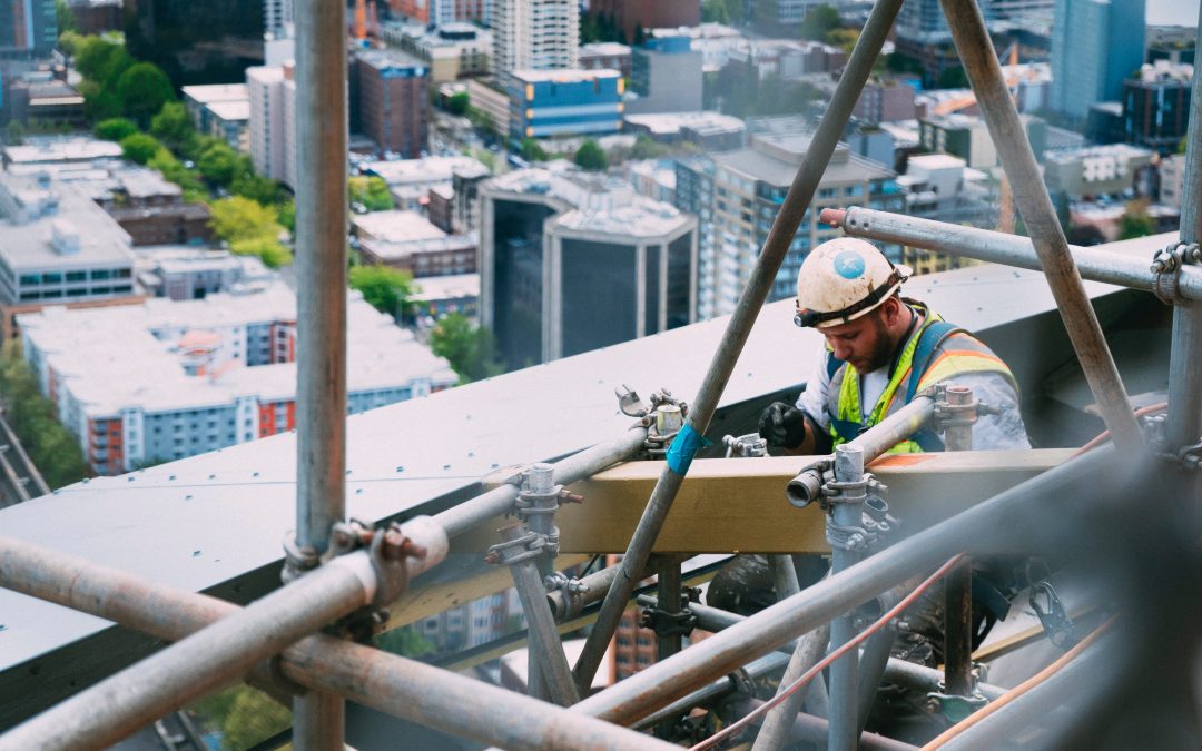 3 measures taken to tackle the labor shortage problem in the construction sector.